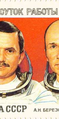 Anatoly Berezovoy, Soviet cosmonaut (Soyuz T-5)., dies at age 72